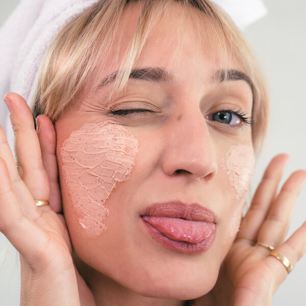 The 5 advantages of Multimasking, the new trend coming from Japan